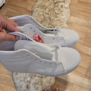 BRAND NEW high too white vans